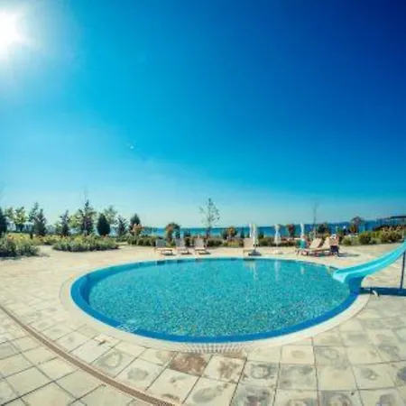 Menada Prestige Fort Beach