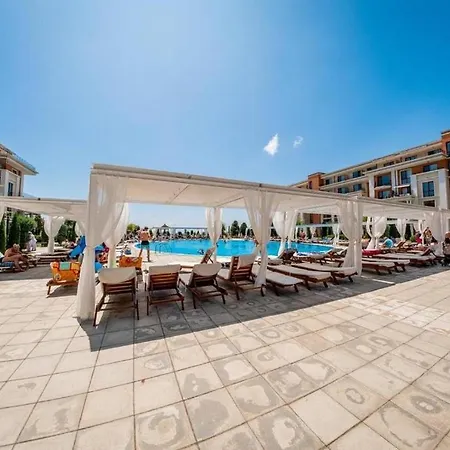 Menada Prestige Fort Beach